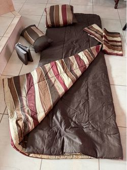 King Size Reversible Comforter