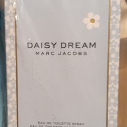 Marc Jacobs Daisy Dream EDT 3.3 fl oz