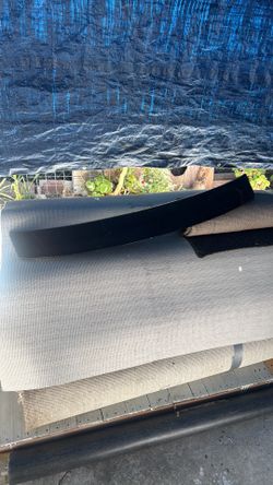 2004 BMW 325 CI Original Trunk Spoiler $20