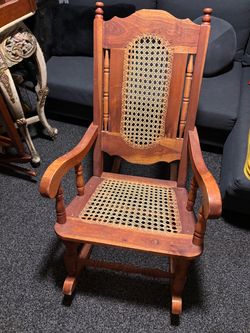 Wood Rocking Chair