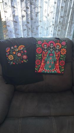 Dia de Los Muertos Bag and a Tshirt Size Medium and Large