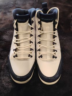 Air Jordan 9 Retro blue &white mens size 11