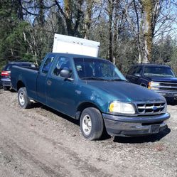 1997 Ford F150 For Parts 