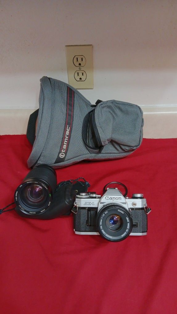 Canon Ae-1 35mm Film Camera 