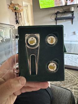 Masters Ball Marker And Divot Tool