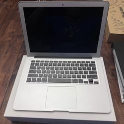 MacBook Air 2017