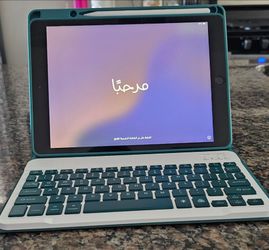Apple iPad 8th Gen Model MYL92LL/A