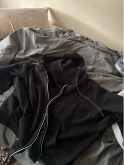 Alo hoodie