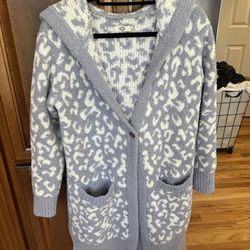 UGG Lavender And White Sweater Robe M/L EUC