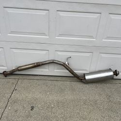 Honda Coupe Civic si Sankei 4111 Muffler OEM in good condition. 