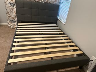 Gray Upholstered Queen Bed Frame with Tufted Headboard