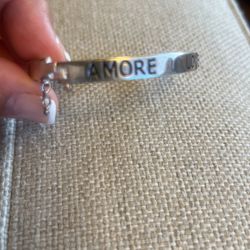 Carolee 925 Hinged Bangle