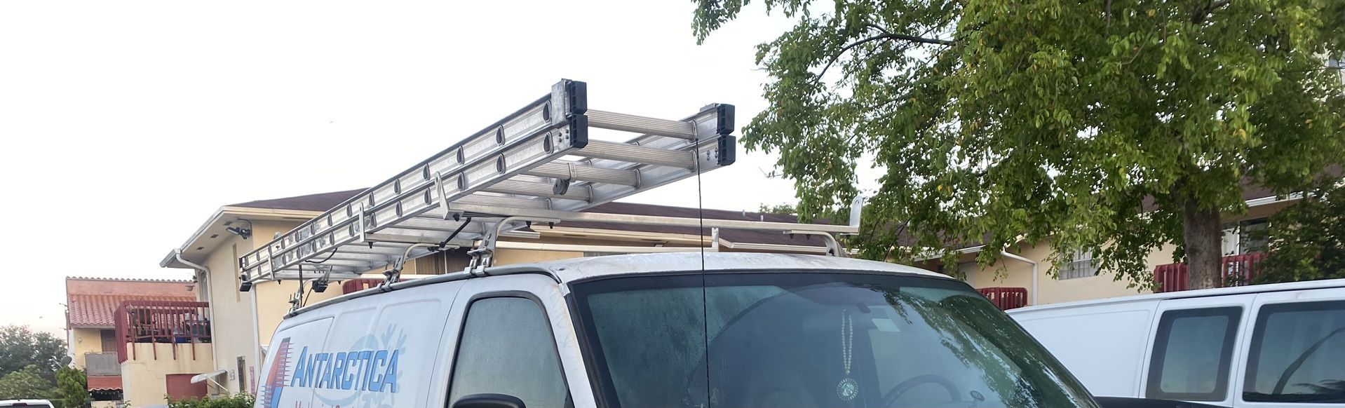 Werner 28’ Ladder