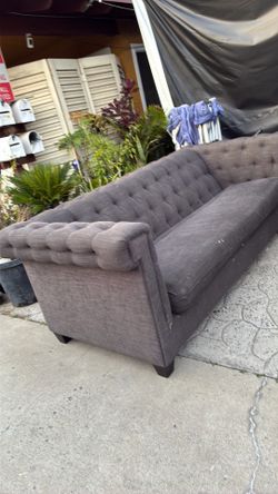FREE COUCH