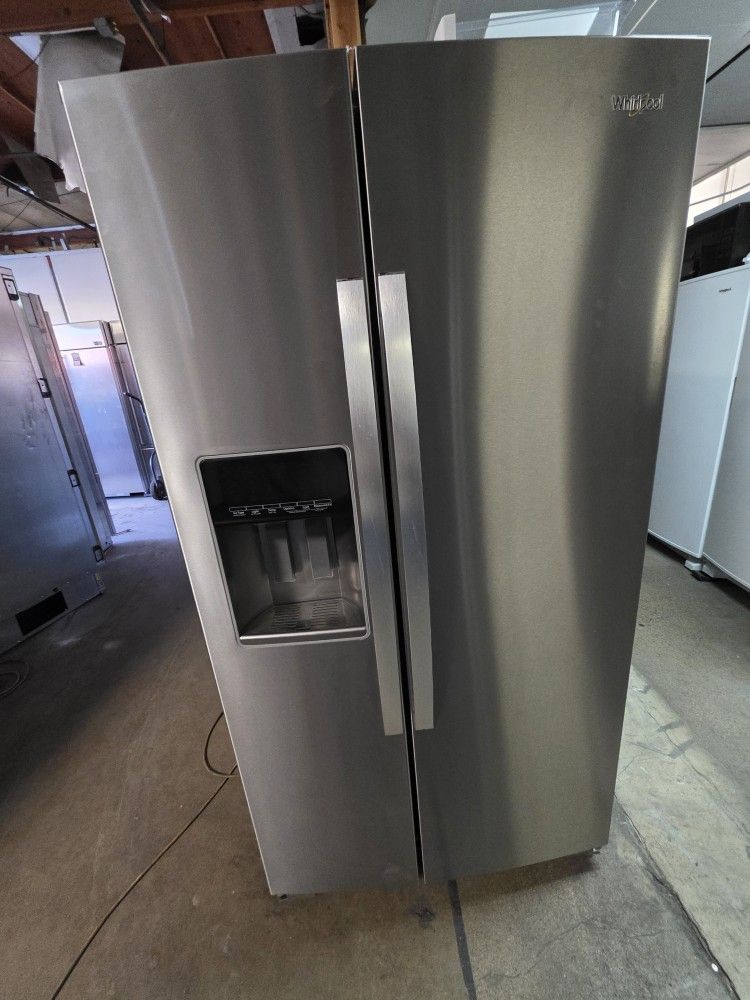 WHIRLPOOL SIDE BY SIDE STAINLESS STEEL REFRIGERATOR