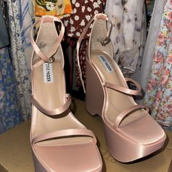 Steve Madden – Women’s Size 9