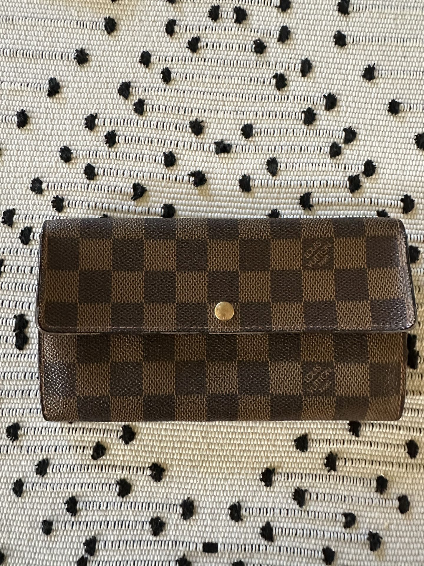 Louis Vuitton Damier Ebene wallet