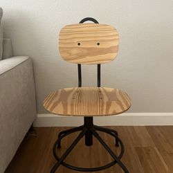 Ikea desk chair (adjustable height)