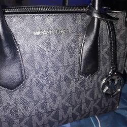 Michael Kors Purse Brand New Never Used