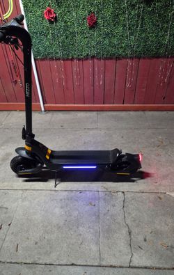 Electric scooter