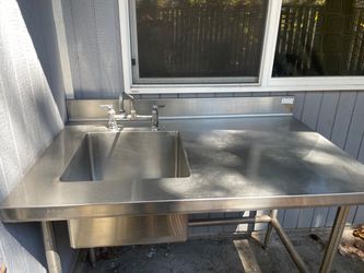 Stainless Steel Sink and table
