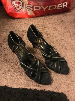 Alejandro Ingelmo heels