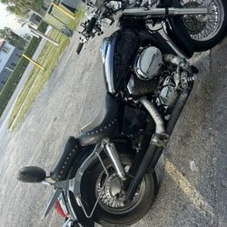 Moto Honda Shadow 750cc 