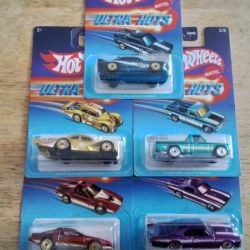 HOT WHEELS ULTRA HOTS $28