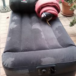 Sleeping Bags And Air Mattress 