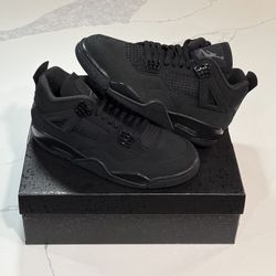 Air Jordan 4 Retro (Black Cat 2025)(BRAND NEW)