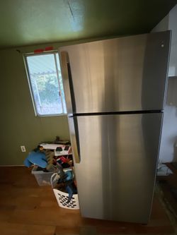 Fridge Like New