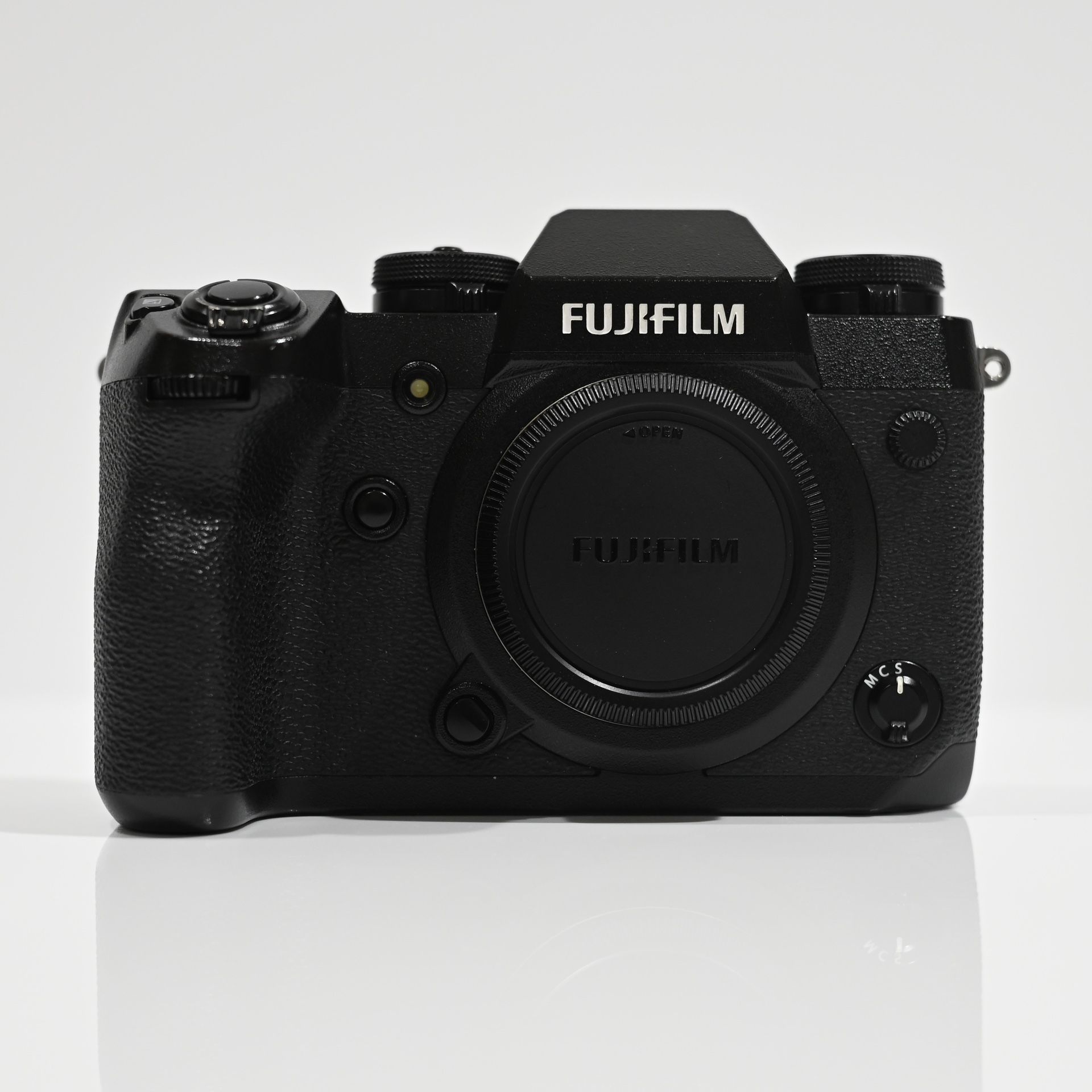 Fujifilm X-H1 24.3MP Camera (Mint Condition)