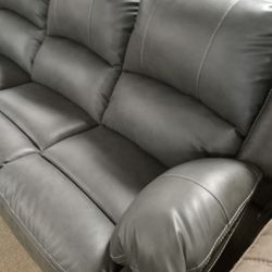 Double Reclining Couch New