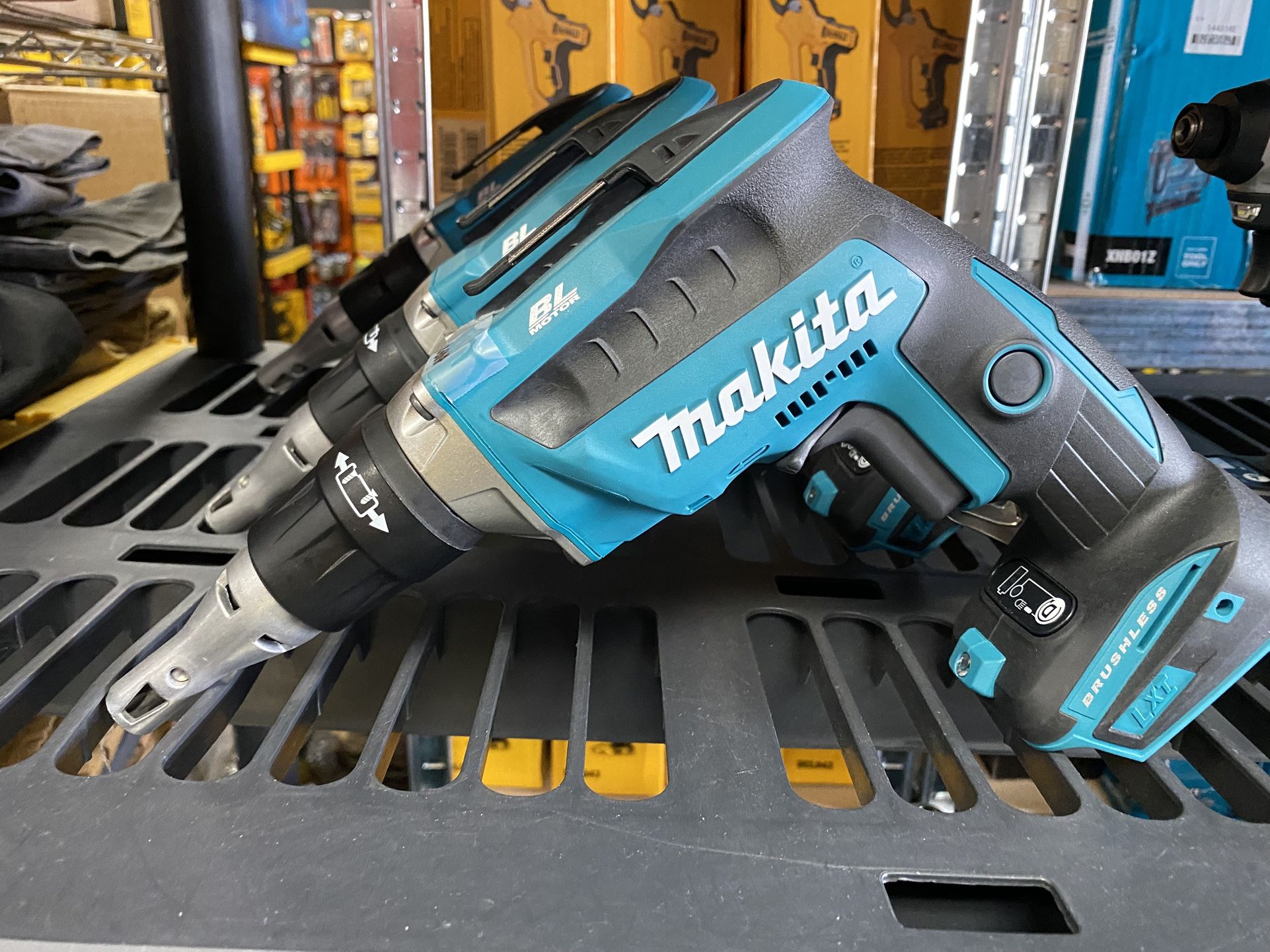 Makita 18 V Brushless Screwgun