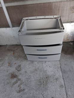 Cabinet plastic used