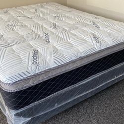 Queen Bamboo Plush Comfort Europillow Top 12inch Mattress!!