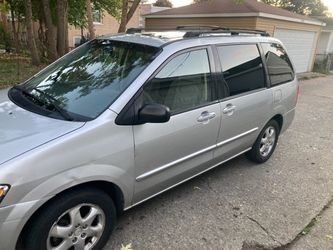 2000 Mazda MPV