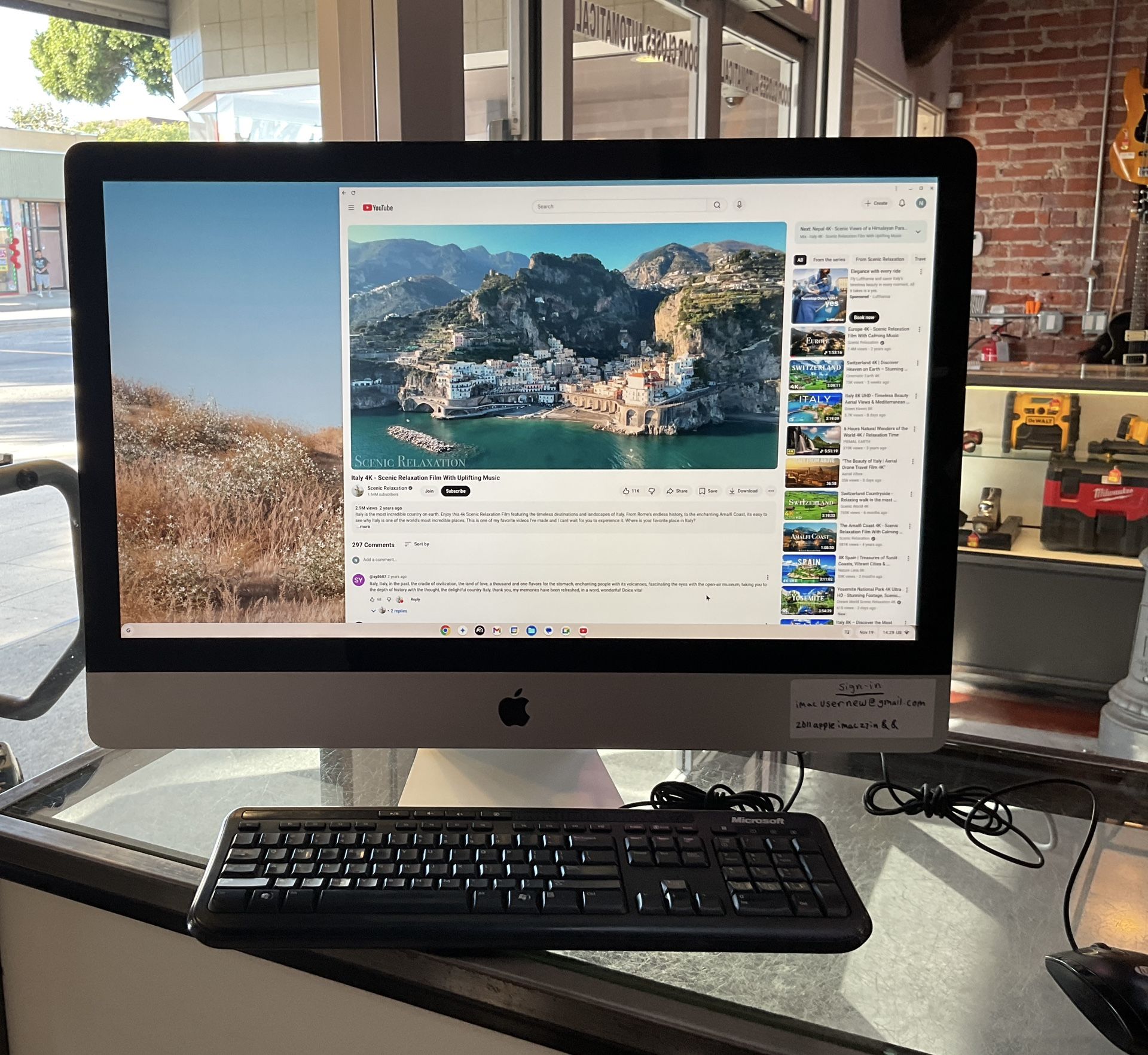 APPLE IMAC 27" 2011 RUNNING CHROMEBOOK OPERATING SYSTEM 1TB DRIVE WITH KEYBOARD AND MOUSE 