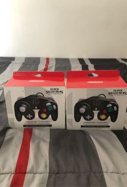 Super Smash Brothers Ultimate Nintendo GameCube Controllers