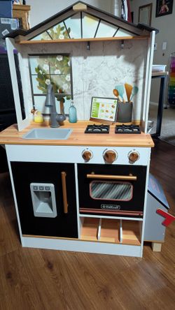 Wooden Kitchen Toy
