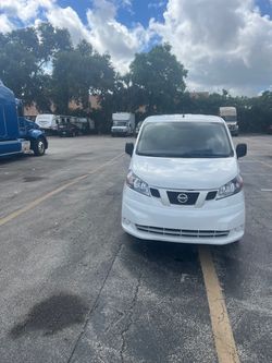 2015 nv200