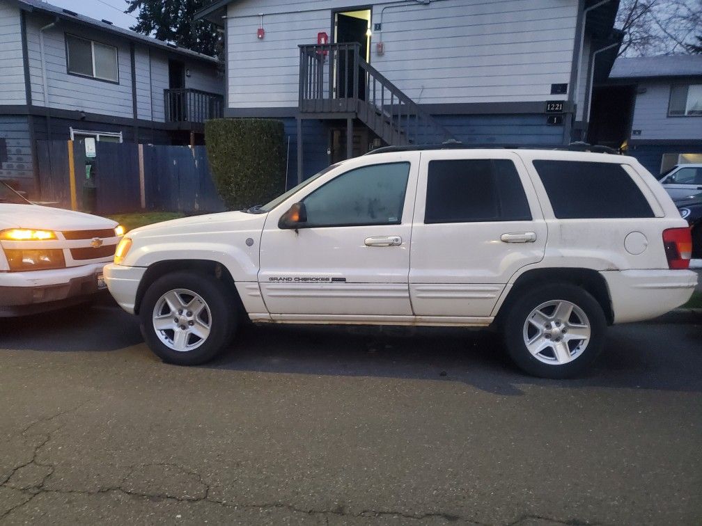 2004 Jeep Grand Cherokee