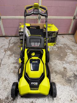 NEW RYOBI 40V HP 21ā Self-Propelled Mower Kit ā 2 Batteries