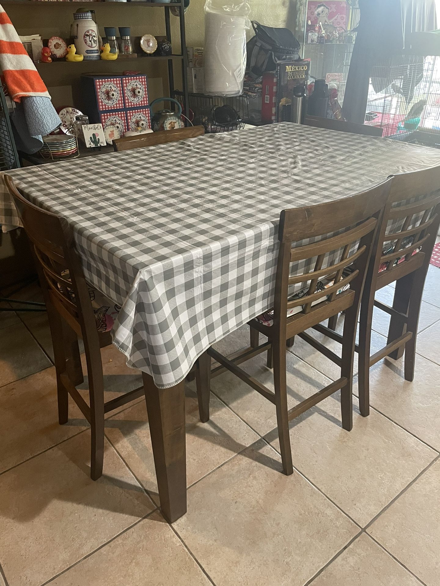 Dining Set —comedore