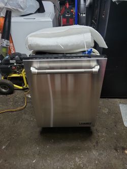 Jenn-Air  dishwasher