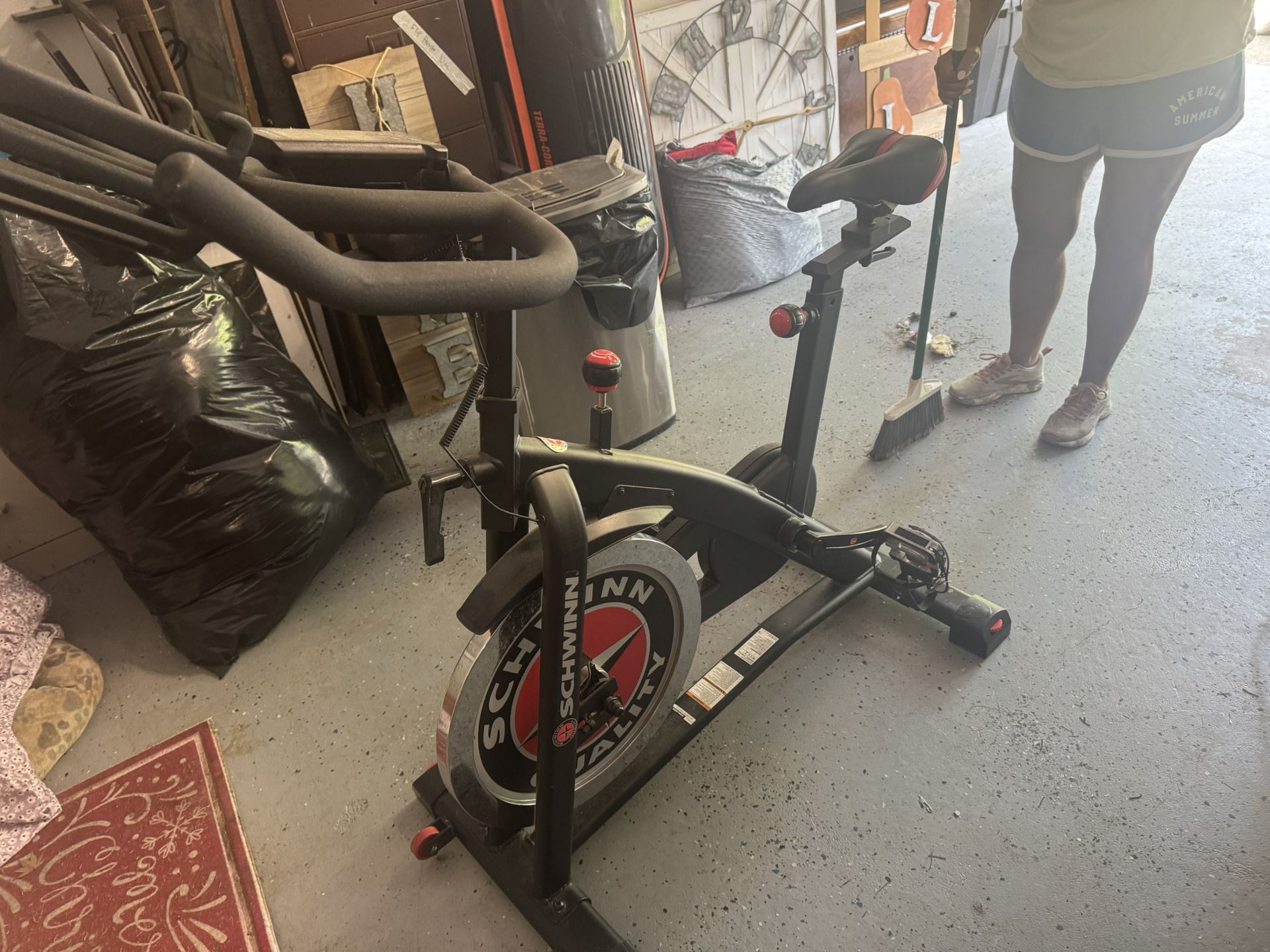 Free stationary Exercise Bike