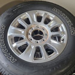 Stock F250 Limited Wheels And MICHELIN A/T TIRES