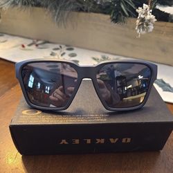 Oakley Briza Sunglasses 009497 Steel/ Prizm Black Iridium