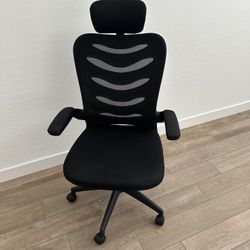 Mesh Office Chair with Headrest – Adjustable Swivel Desk Chair