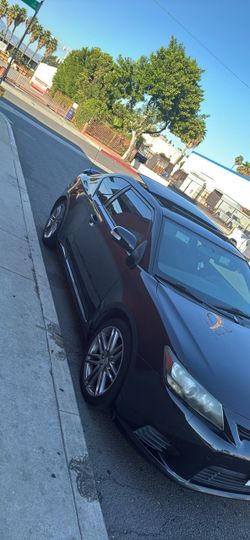 2011 Scion tc